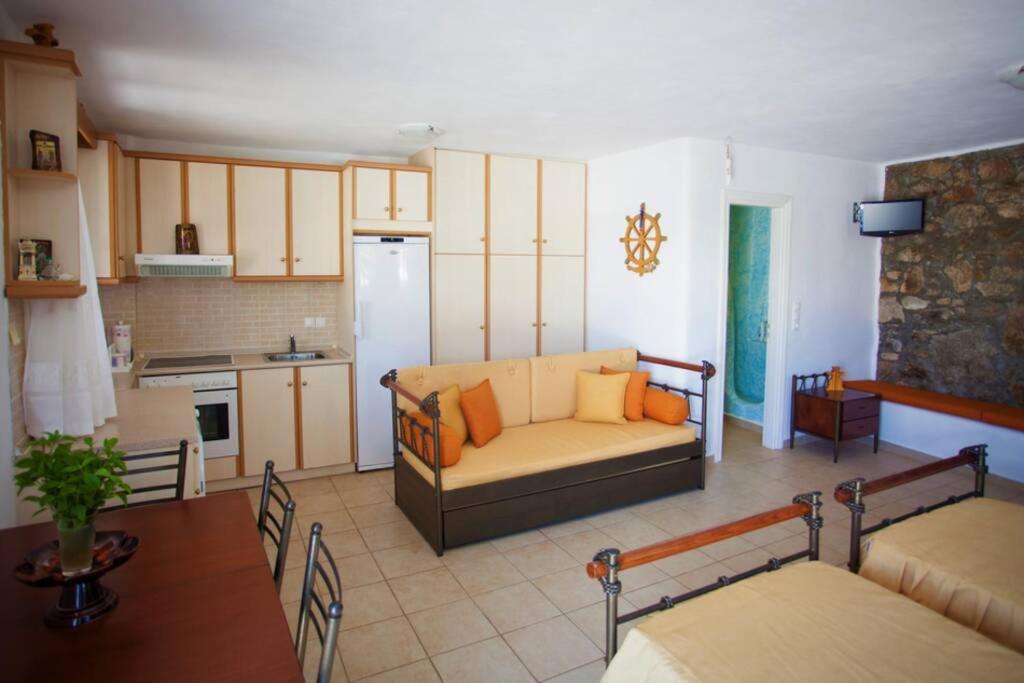 White Dreams Studio Mykonos Town Εξωτερικό φωτογραφία